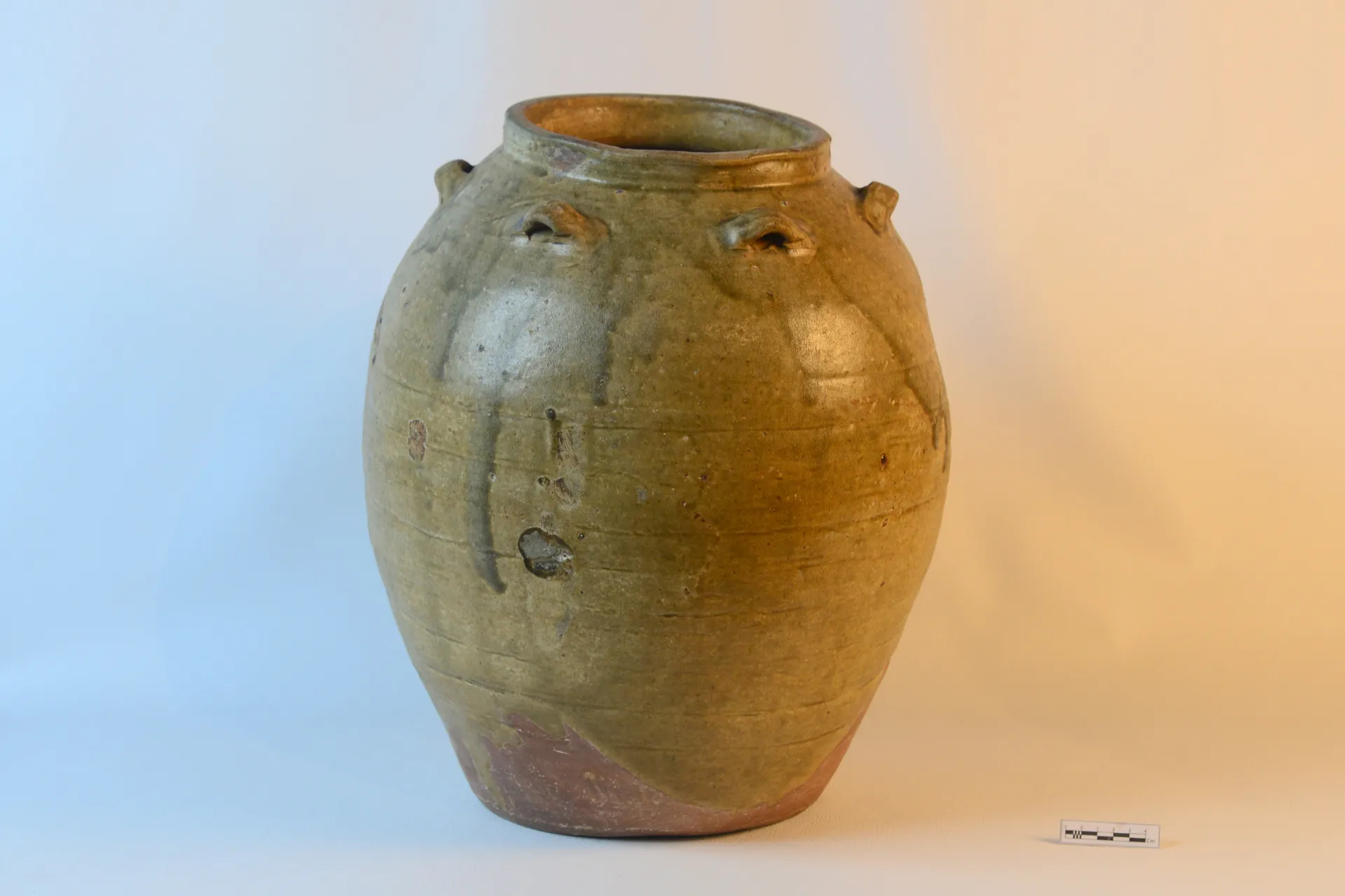 Chinese Storage Jar — artifact at Maritime Archaeology Museum