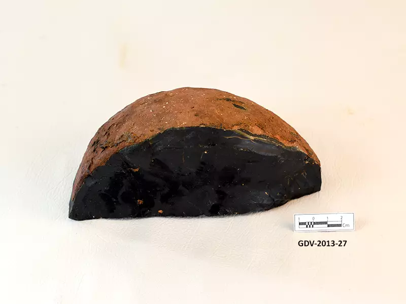 Piece of Glass Ingot — image 2
