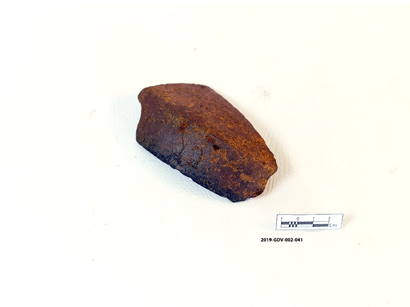 Part of a plate (with inscribe letters) — image 2
