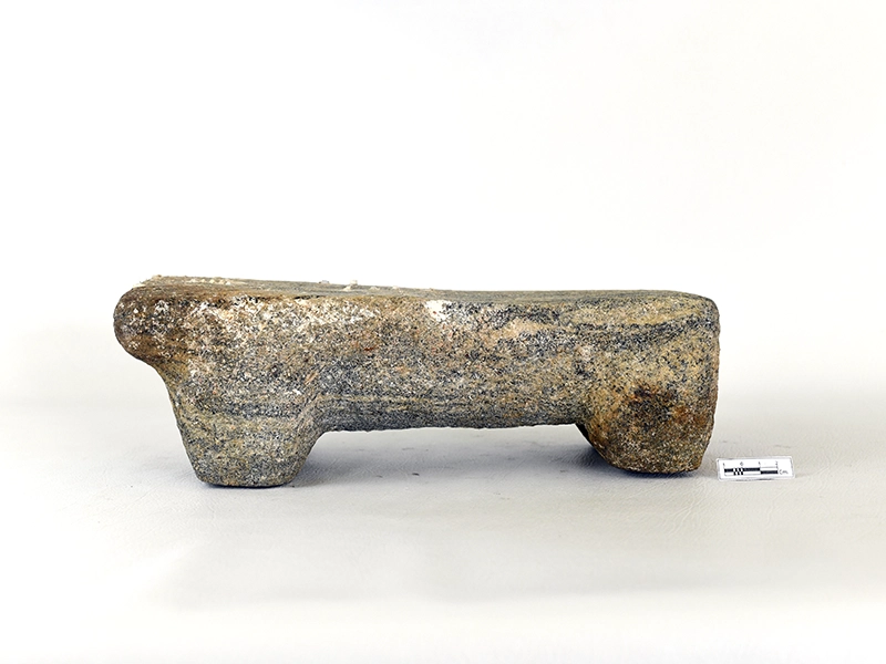Grinding Stone — Maritime Archaeology Museum හි ඇති කෞතුක භාණ්ඩයකි