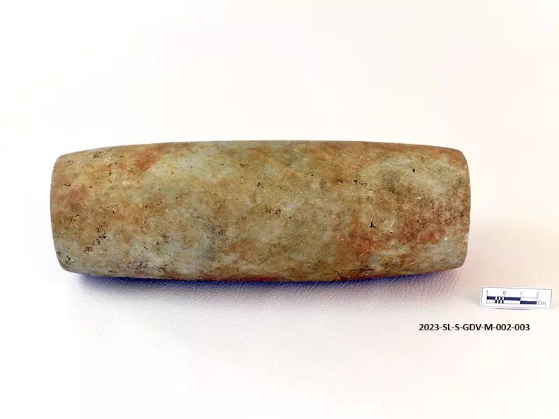 Hand Stone — Maritime Archaeology Museum හි ඇති කෞතුක භාණ්ඩයකි