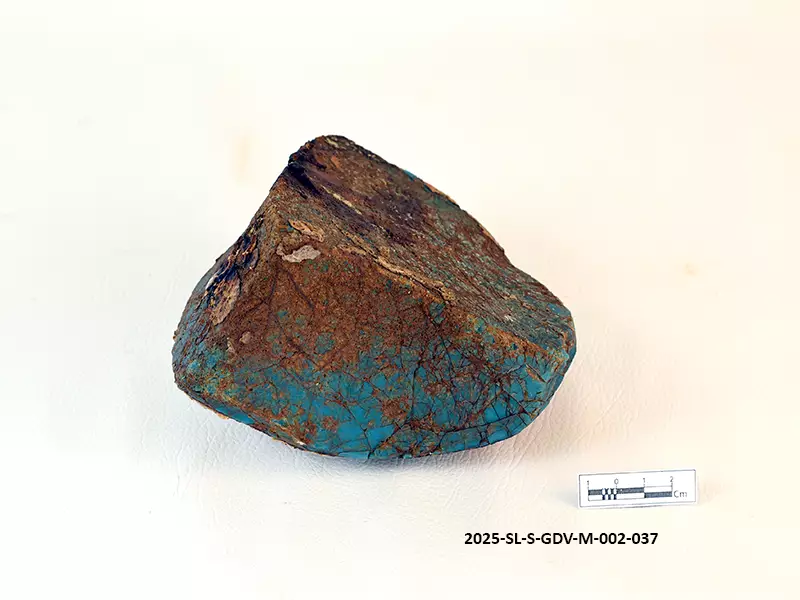 Piece of Glass Ingot — image 2