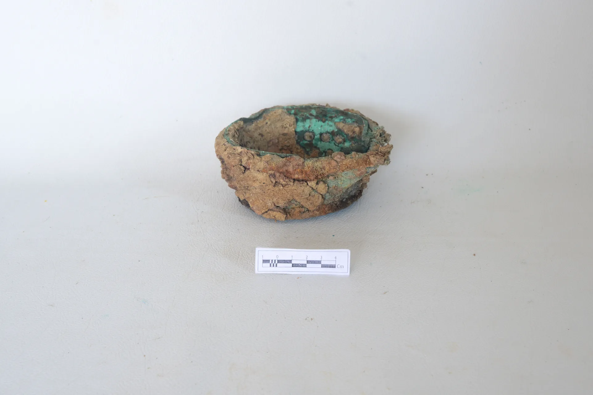A bowl - — image 1