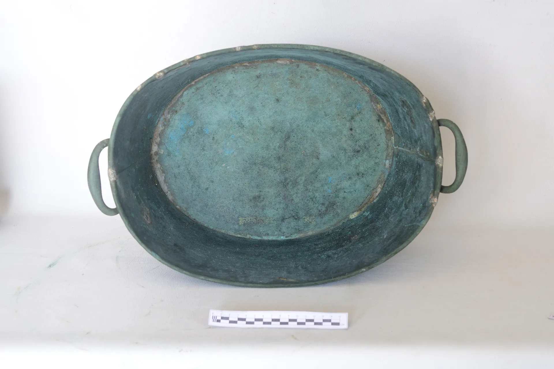 Metal Basin — image 2