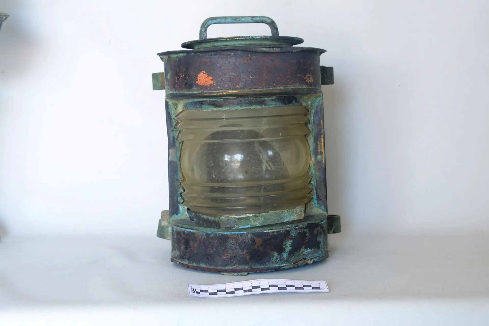 A Lamp - 01 — museum artifact on MuseQR