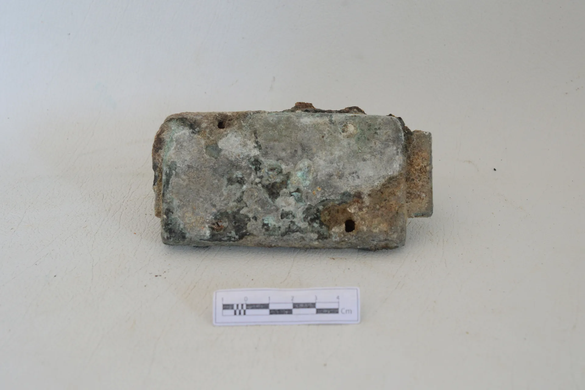 A Part of hinge -2 — Maritime Archaeology Museum இல் உள்ள கலைப்பொருள்