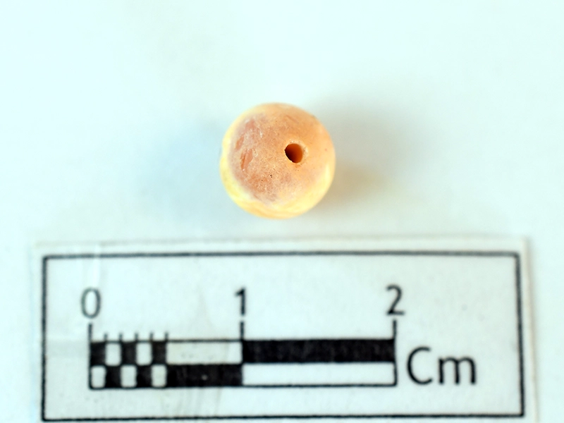 Carnelian Bead — Maritime Archaeology Museum හි ඇති කෞතුක භාණ්ඩයකි